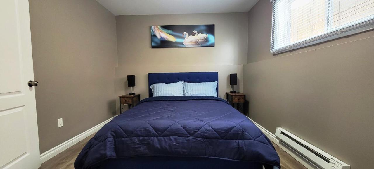 Blue Wave 2 Bedroom Suite แซสเกอทูน ภายนอก รูปภาพ